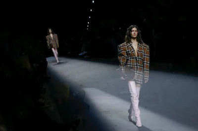 Look 11